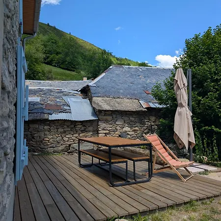 Prázdninový dům Charmante Maison De Montagne Billiere